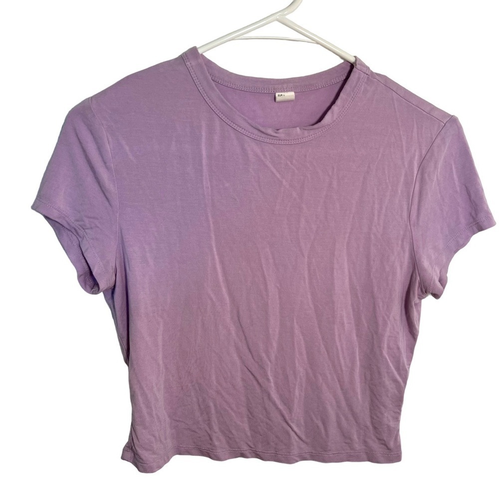 Women's Size Large Cropped Short Sleeve T-Shirt Lilac Purple Crewneck Soft